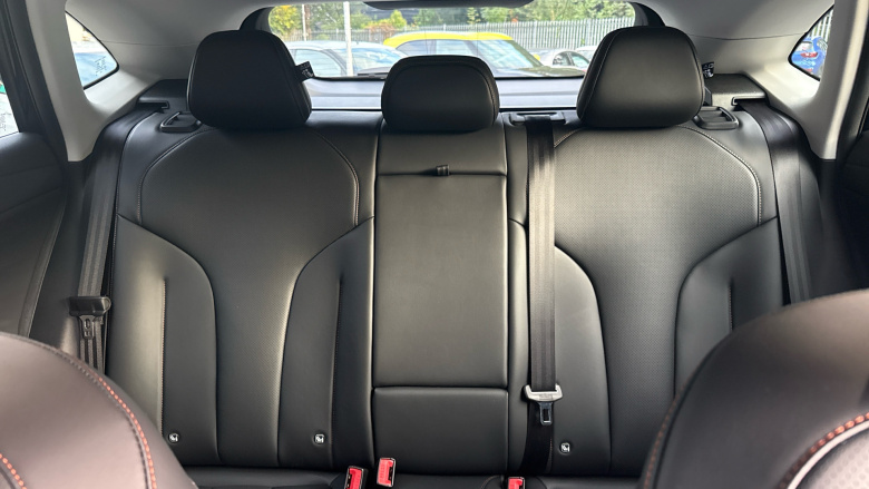 MG HS 1.5 T-GDI Trophy 5dr DCT Petrol Hatchback